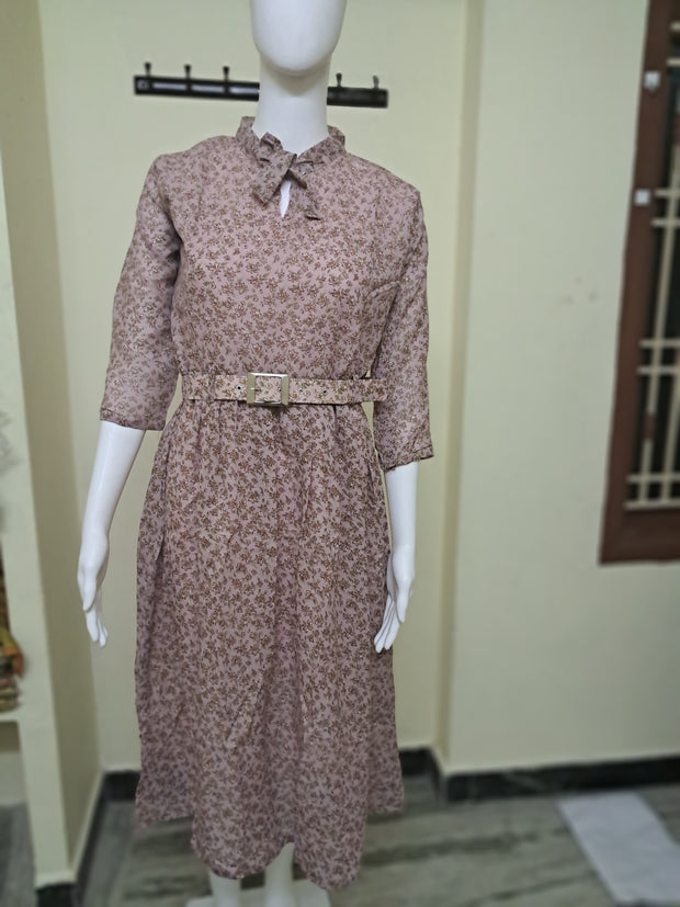 DBELTR4 - Western gown