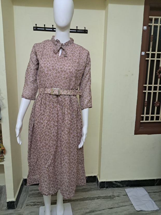 DBELTR4 - Western gown