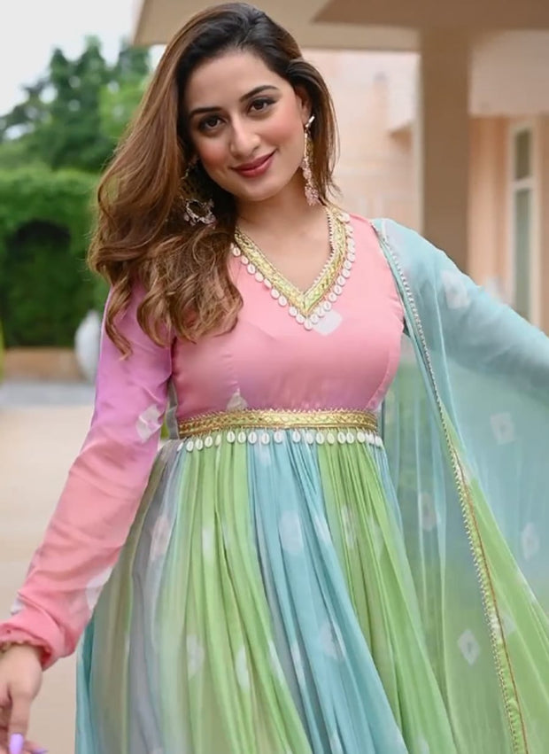 ANAR6 - Fancy gown