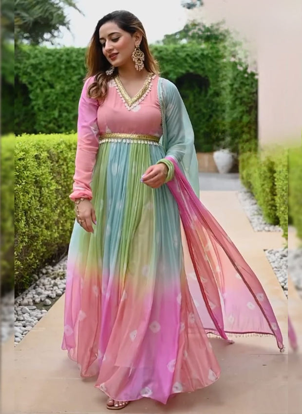 ANAR6 - Fancy gown
