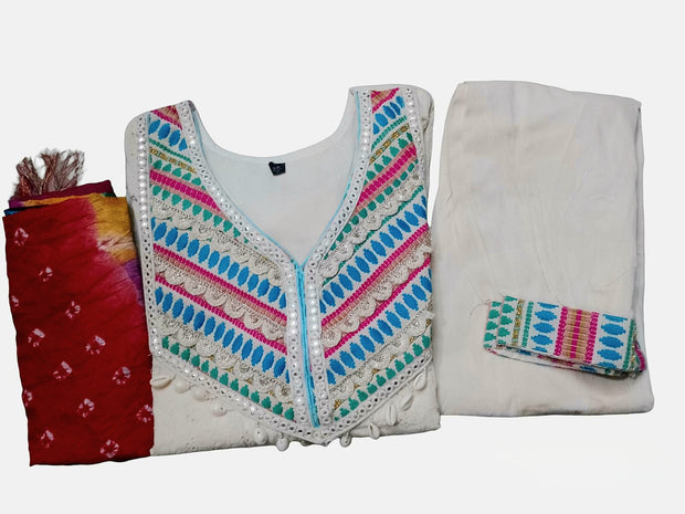 DSUITM3 - Afghan-Hakoba style suit