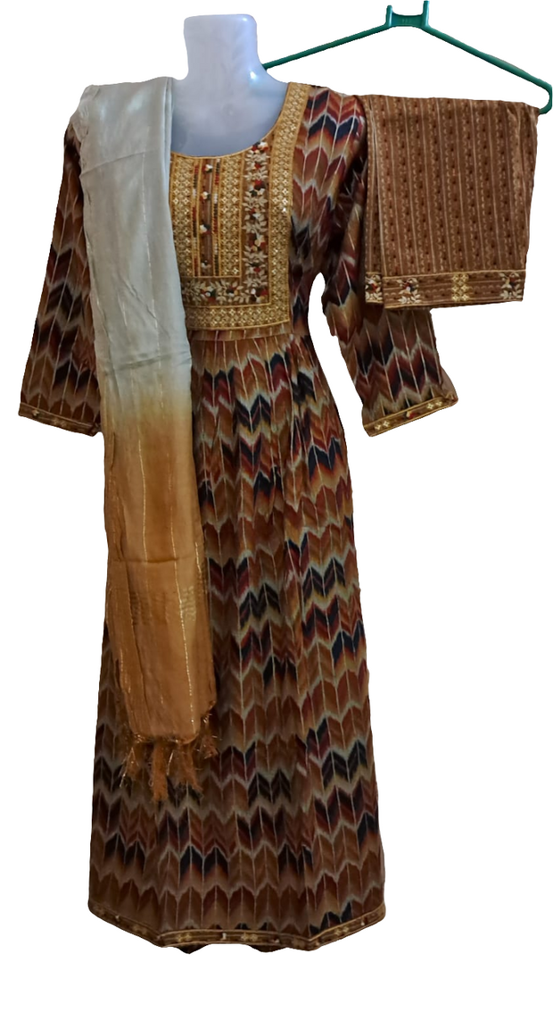 Reyon suit