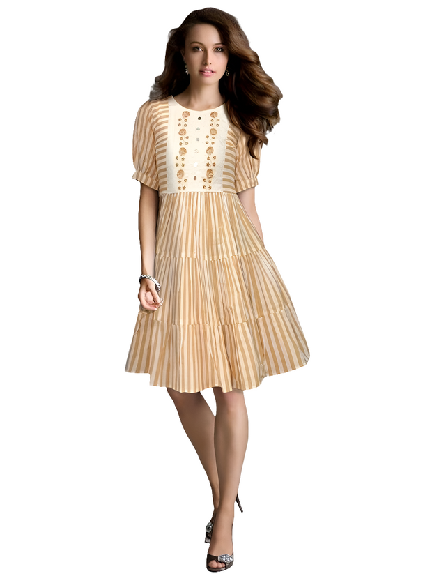 TUN10 - Threadwork gown